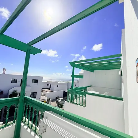 -montorian View Lanzarote- פוארטו דל כרמן