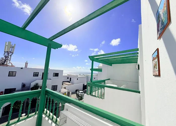 -montorian View Lanzarote- פוארטו דל כרמן
