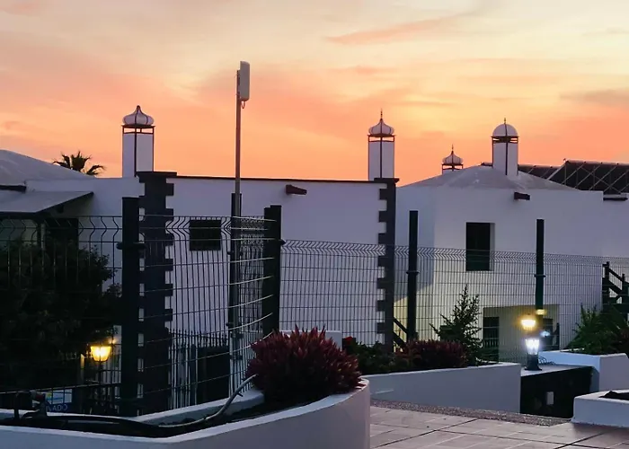 -montorian View Lanzarote- פוארטו דל כרמן