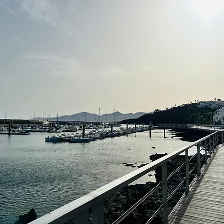 -montorian View Lanzarote- פוארטו דל כרמן